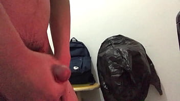 Preview 2 of Milf Lengs - cumshot2