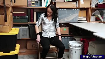 Preview 1 of Inanal Piss - Thief Kylie Martin nailed by LP officer