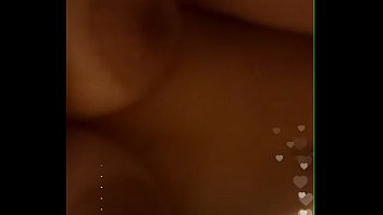 Preview 4 of Forced Horrible Porn - Mujer se toca en vivo de Instagram