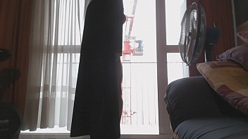 Preview 1 of Malay Bdsm Pants - exhibe en hijab sur le balcon