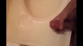 Preview 2 of Bigdick Cheating Wife - Hetefo enga&ntilde_ado avienta mucha leche