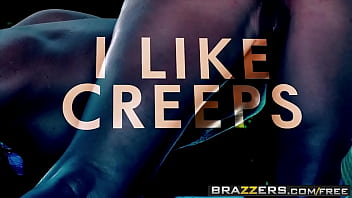 Preview 4 of Desi Vilage Women Nued Image - Brazzers - Milfs Like it Big - (Cherie Deville,  Jordi El) - I Like Creeps