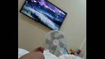 Preview 3 of Xxx While Chat - Girl cao lanh