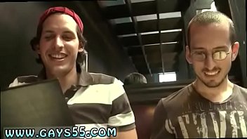 Preview 2 of Indian Sunny Leone Sexy F Video - Guys cumming their jeans public gay All You Can Eat Buffet