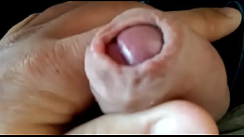 Preview 2 of Kriam Pip - de pau duro 2
