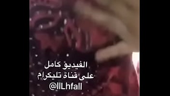 Preview 4 of Dog Furking - كحبه تفرك صدرها?