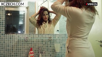 Preview 1 of Pervy Pov - Sexy MILF mom teasing in the shower - XCZECH.com
