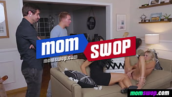 Preview 1 of Ameteur Squirting On Hugh Coocks - MomSwop - Our New Neighbours Are Vampires!