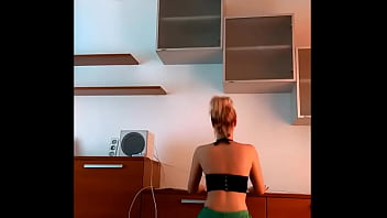 Preview 3 of Mom Milfiel - Ana Richter - Booty twerk dance - studio OSCEO Dalal Osijek