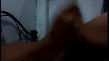Preview 3 of Tit Tuck Cum - Joven ecuatoriano usanso condon