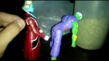 Preview 2 of Massages In Tight Pussy - Piccolo se pone cachondo y wiss se deja llevar,  le termina rompiendo el orto