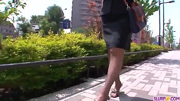 Preview 1 of 2 Guy 2 Gorl Teen - Jaw dropping school threesome with Chinatsu Kurusu - More at Slurpjp.com