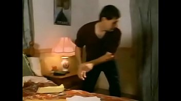 Preview 4 of Soeur Spying - Passion.Crimes.2001