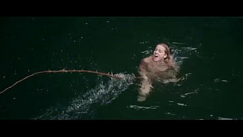Preview 2 of Porny Japaj - Amber Heard Nude Swimming in The River Why
