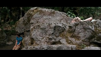 Preview 3 of Porny Japaj - Amber Heard Nude Swimming in The River Why