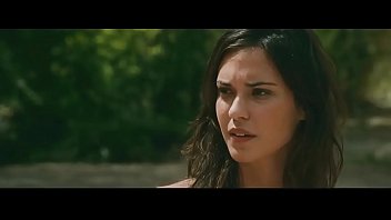 Preview 4 of Fatty Still - Amber Heard and Odette Annable Hot Outdoor Bikini - And Soon the Darkness
