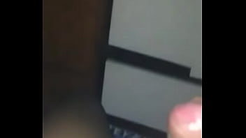 Preview 3 of Jaele Sex Video - Novinho goza pensando na morena