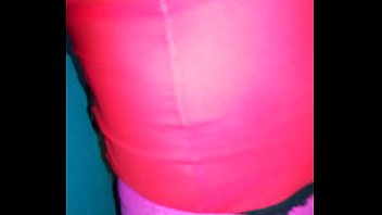 Preview 1 of Brezzer Big Tis - Jalandomela rico con bady Doll rojo p. 1