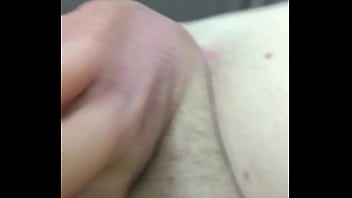 Preview 2 of Ipe Sex App - Branquinho de olhos azuis Cuzinho Virgem
