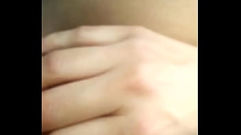 Preview 3 of Cousing Sex - manociando a mi esposa en el carro