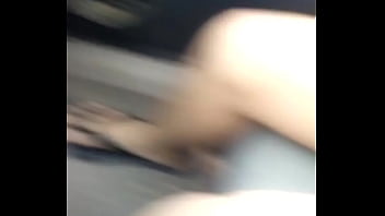 Preview 1 of Cousing Sex - manociando a mi esposa en el carro