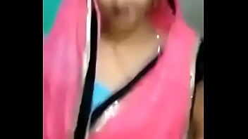 Preview 1 of Securo Tu - Hot and SEXY bhabhi dance
