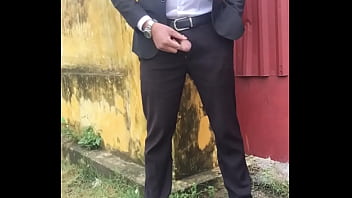 Preview 1 of Pron Video Hd - dai bay ben xe.MOV