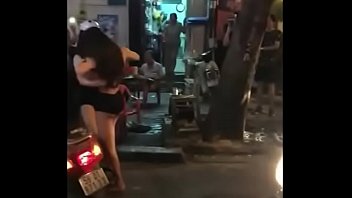 Preview 1 of Two There - Căng đ&eacute_t với em hot girl saigon nay....