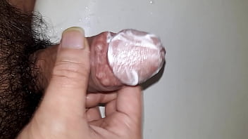 Preview 4 of 3gp Irani - Glans painted pepper plus white flower plus toothpaste spicy to spray urine