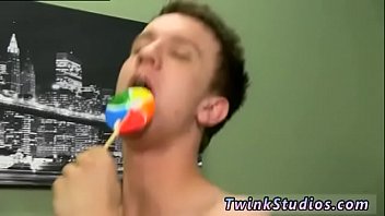 Preview 4 of El Chon - Download video gay sex boy Preston Andrews dozes off while getting