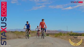 Preview 1 of Sunny Leon Porn Videod - STAXUS :: Hot bicyclists can&#039_t resist making an emergency stop
