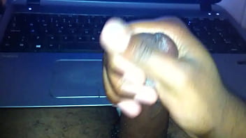 Preview 1 of Dhoke Dr - Massageando o Pau.MOV