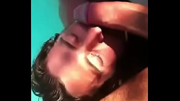 Preview 3 of Son Get Mother Pussy To Licking - Mamando o namorado na piscina EROSMEN.NET
