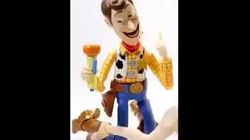 Preview 2 of Sara Jay Ekuol - Woody bailando bien prron :v