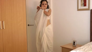 Preview 1 of Fat Amy Anal - Indian Girl Jasmine Mathur In White Indian Sari