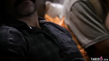 Preview 2 of Webcums Me Lesbian Chat - Bad fucks a y. pussy after they went on a trip
