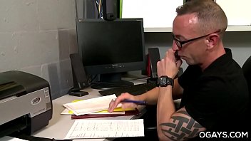 Preview 1 of Danny Fuck My Moms - Fucking my colleauge in the office