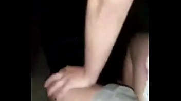 Preview 4 of Gro Sex Hotel - loirinha de short dins sentando gostoso