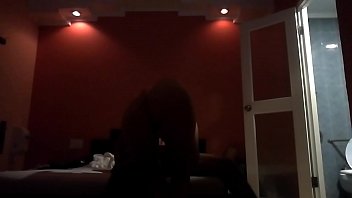 Preview 1 of Change Husband Wife Xxx - Esta flaca me vuelve loco