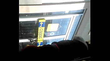 Preview 1 of Sek Ferkosaan - buen culito esperando el bus1212