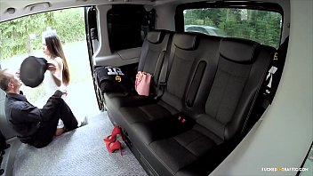Preview 3 of Greek Girl Giota - VIP SEX VAULT - Squirting Indonesian babe goes wild in hardcore car fuck