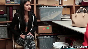 Preview 1 of Thizarwinkyaw Porn - Skinny Latina Shoplifter Katya Rodriguez Fucks Store Santa