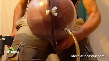 Preview 2 of Jhonny Sims - Pumping saline dick