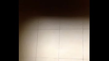Preview 3 of Mature Bukkake And Piss - IMG 9589.MOV