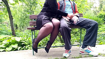 Preview 4 of Comemycam Anal - Naughty milf is happy to help me cum in nature