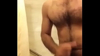 Preview 4 of Xnxx Xvideo Mom Son - Batendo punheta no banheiro
