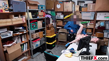 Preview 3 of Pornmuvee Com - She Is Not The Best Thief