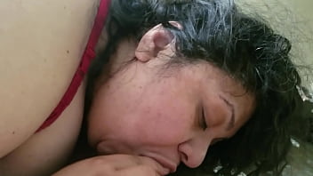 Preview 3 of Busvideos - Mature bbw latina wife sucking cock