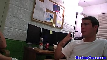 Preview 1 of Araber Fickt Deutsche Haarige - Campus amateur facialized by gay fraternity