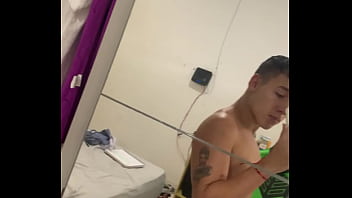 Preview 2 of Xxx Video First Time Give Blood - V&iacute_deo de verifica&ccedil_&atilde_o